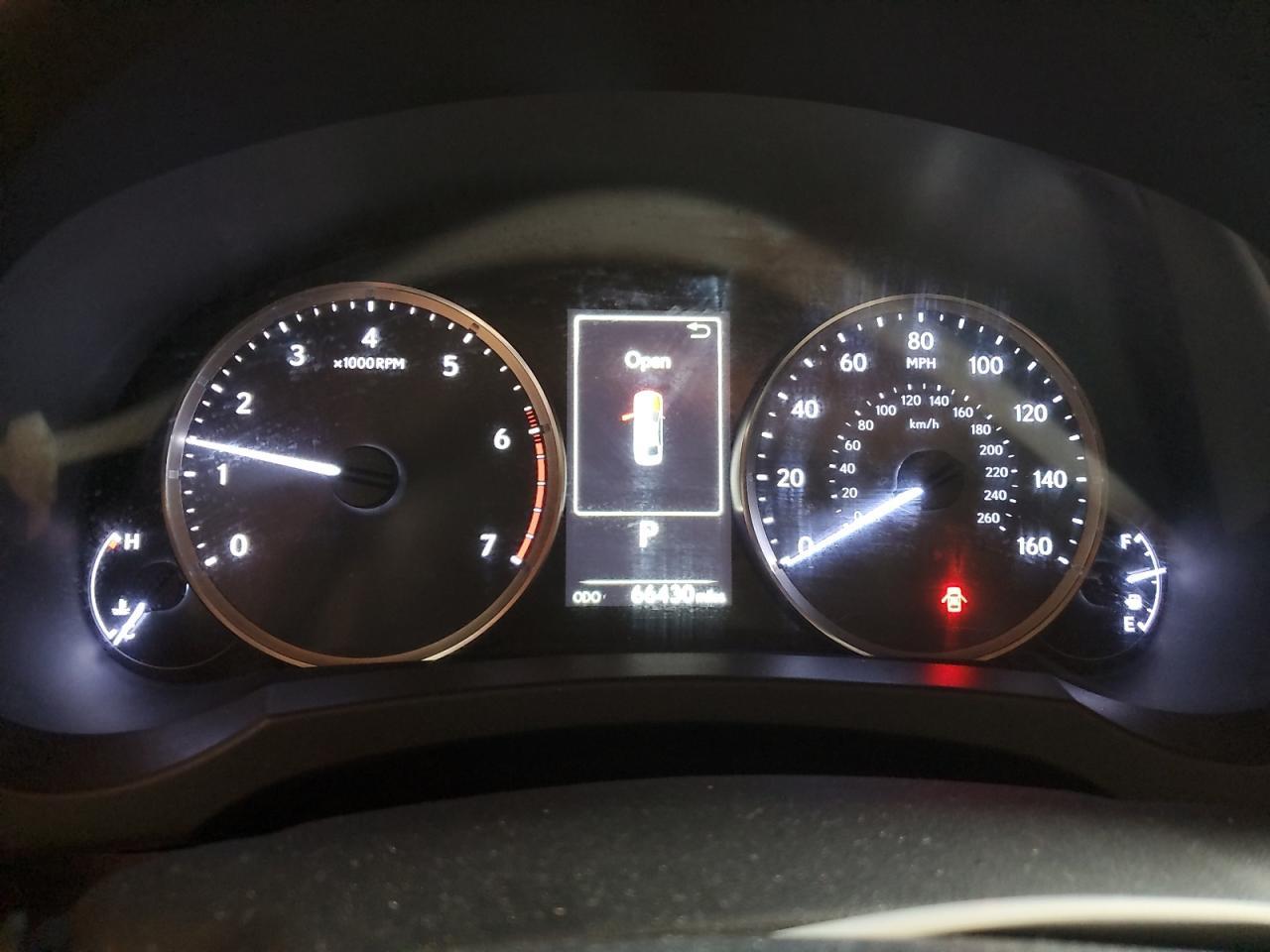 2020 Lexus IS - zdjęcie 9