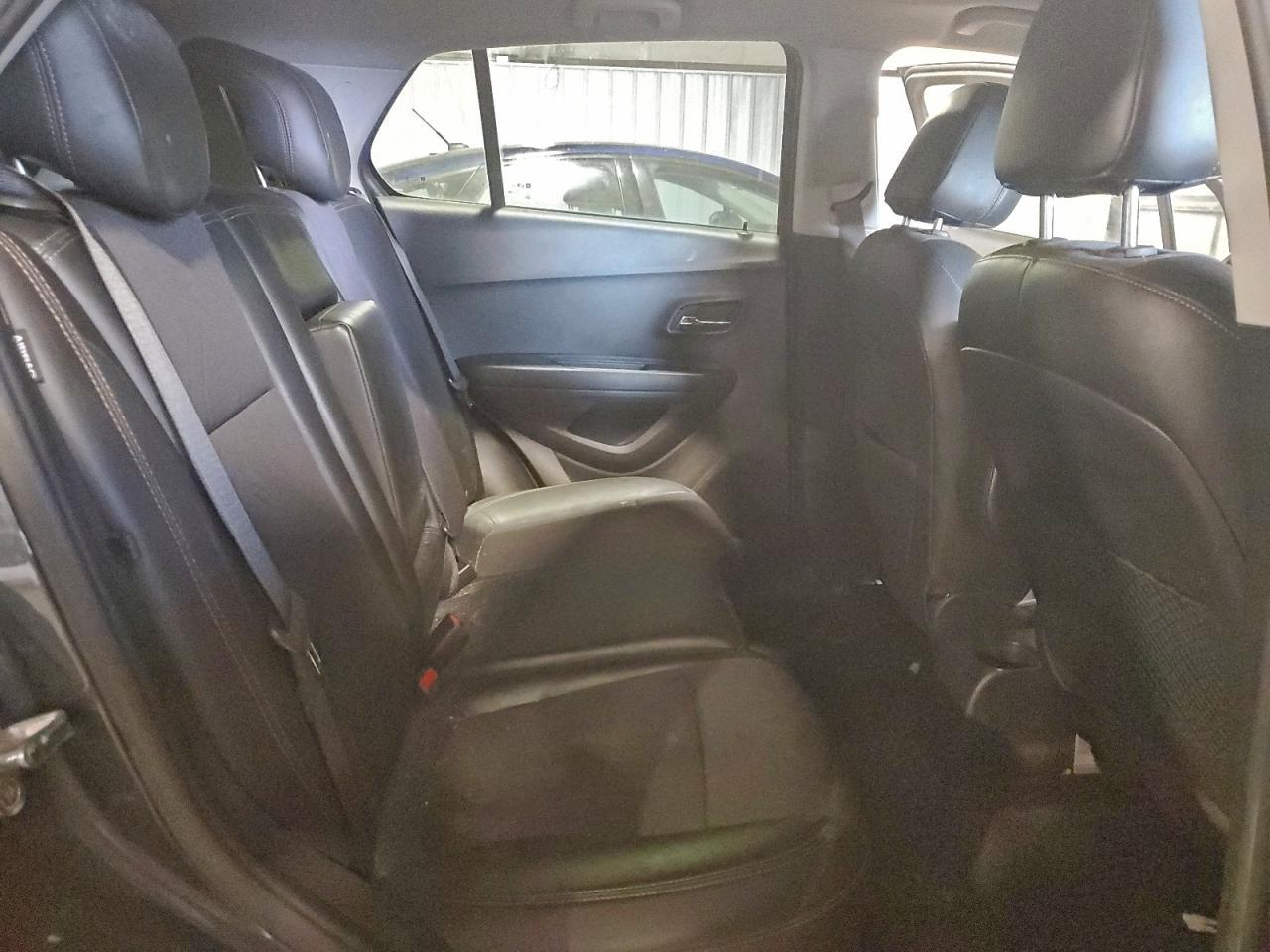 2021 Chevrolet Trax 1Lt - zdjęcie 11