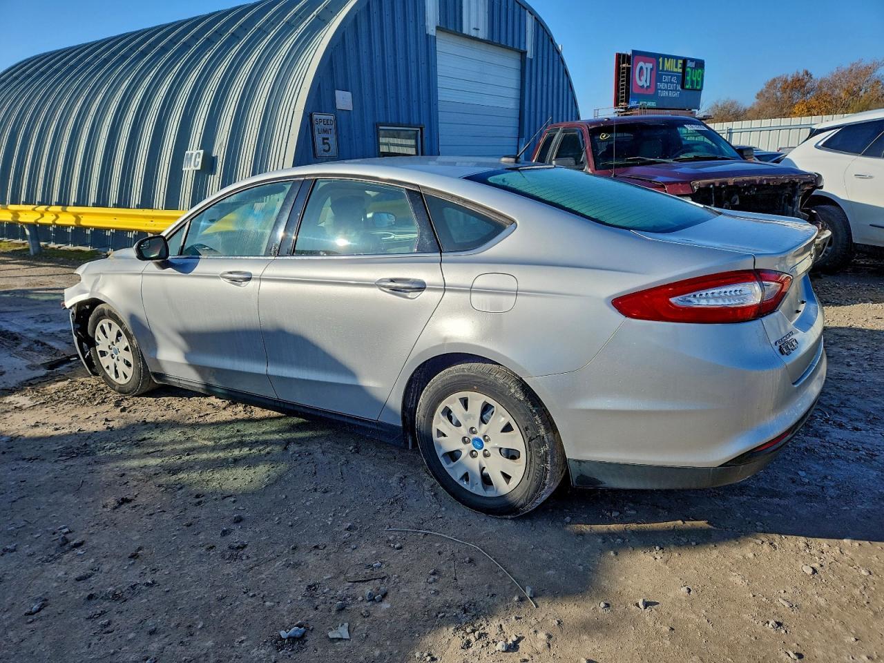 Ford Fusion - zdjęcie 2