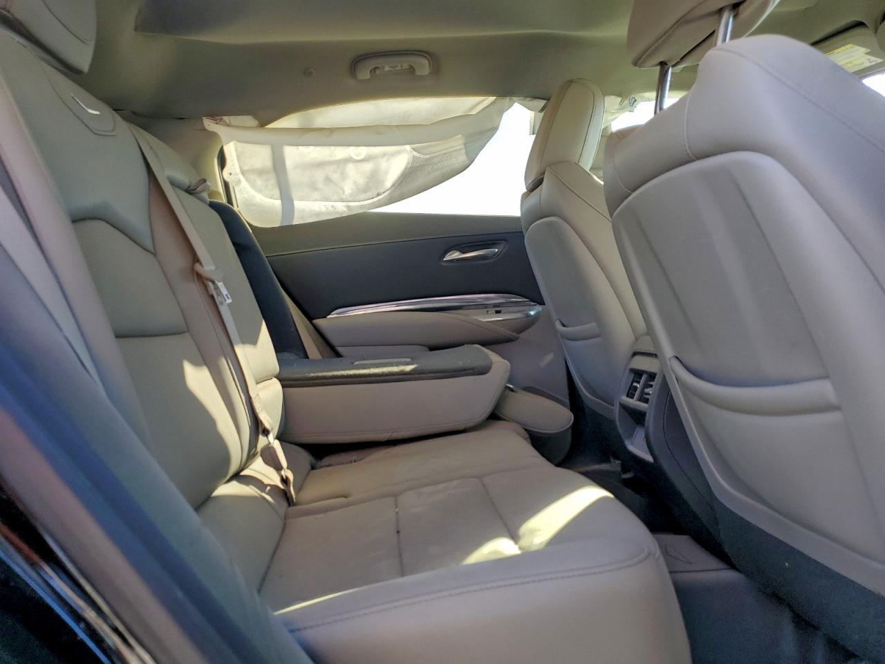 2019 Cadillac Xt4 Luxury - zdjęcie 11