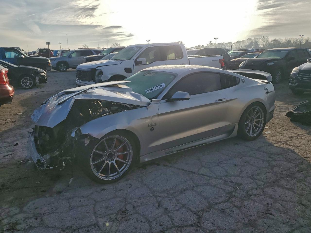 2015 Ford Mustang Gt - zdjęcie główne