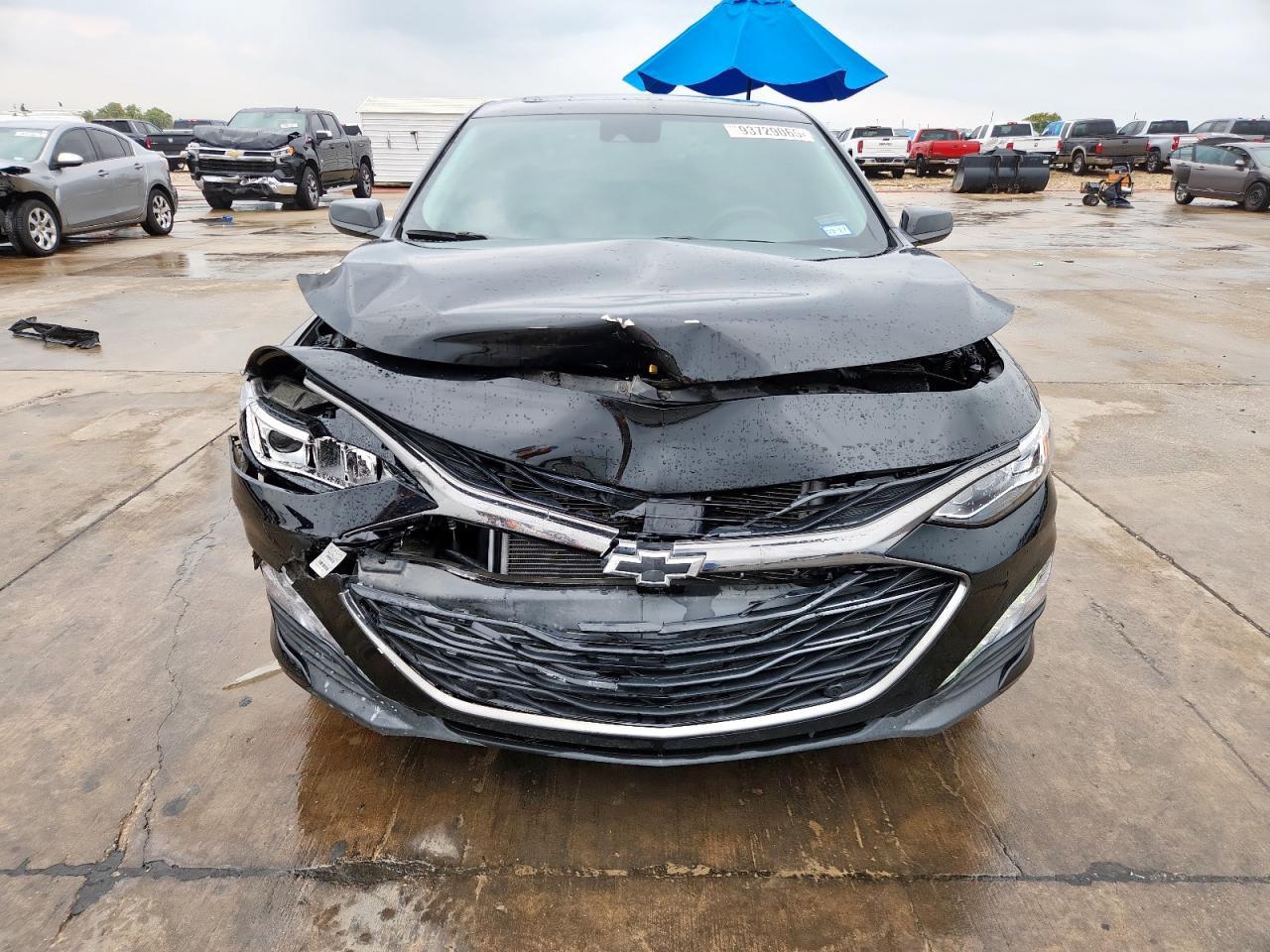 2025 Chevrolet Malibu Premier - zdjęcie 5