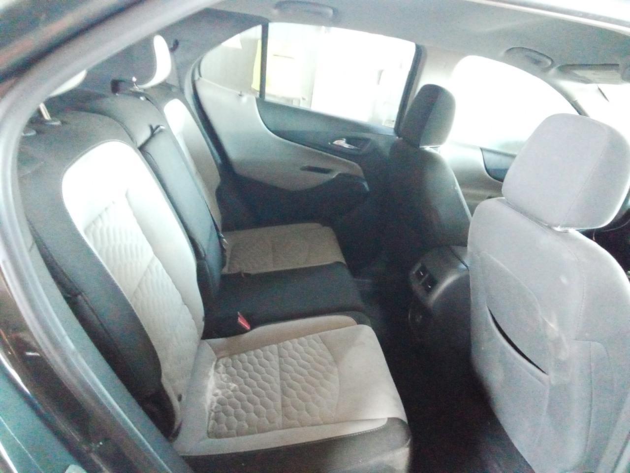 2020 Chevrolet Equinox Ls - zdjęcie 11