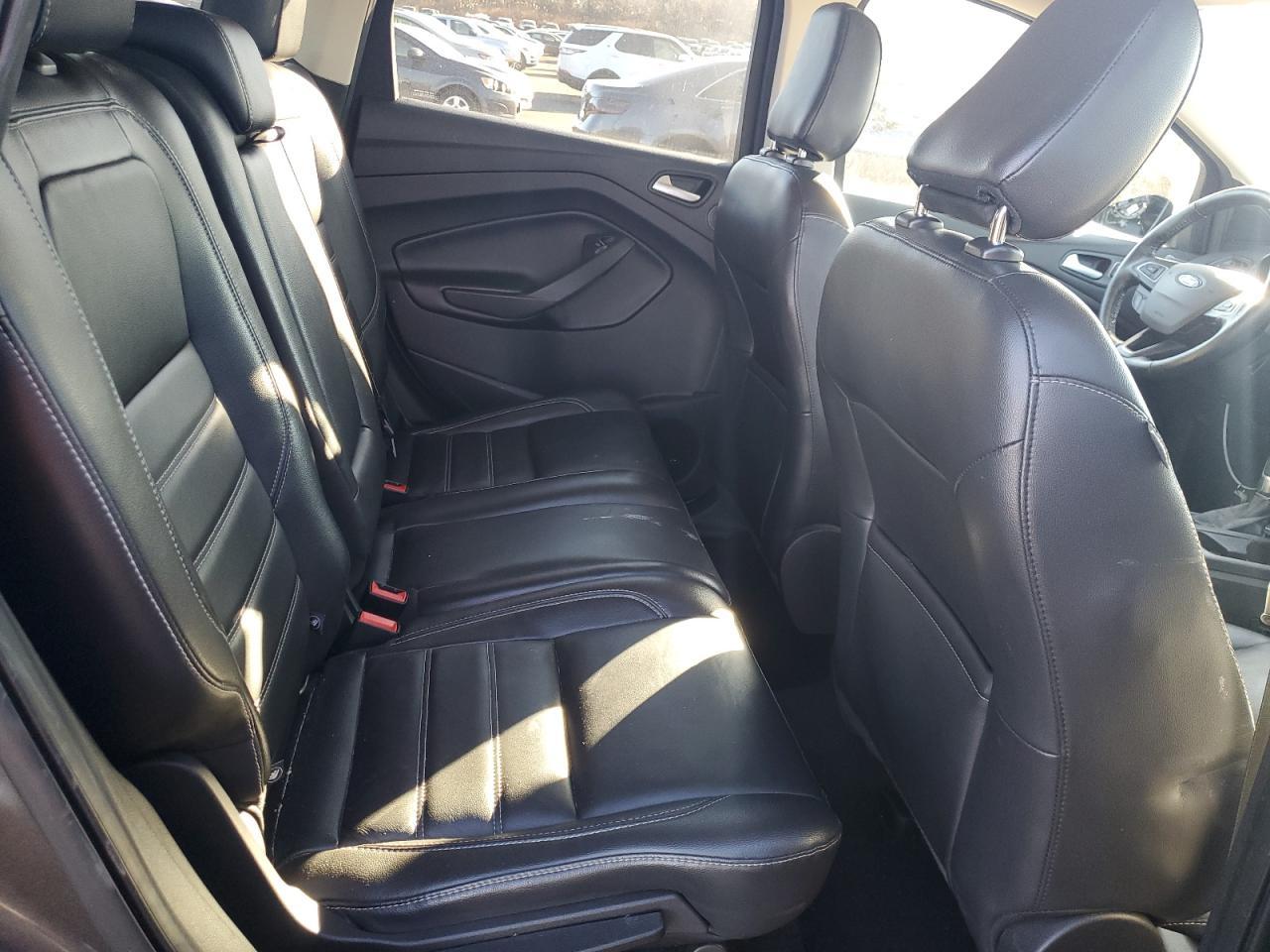 2018 Ford Escape - zdjęcie 10