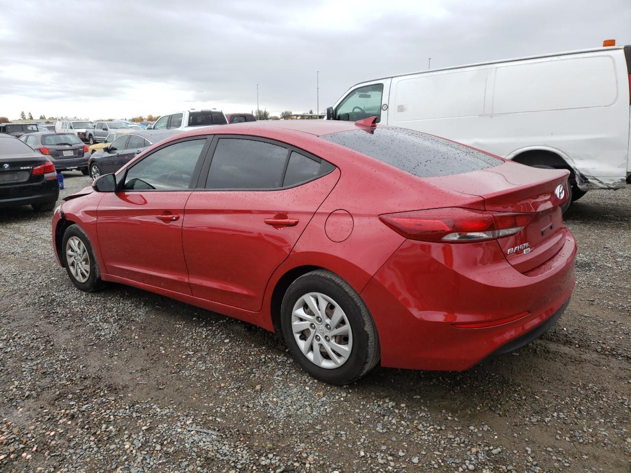 2017 Hyundai Elantra - zdjęcie 2