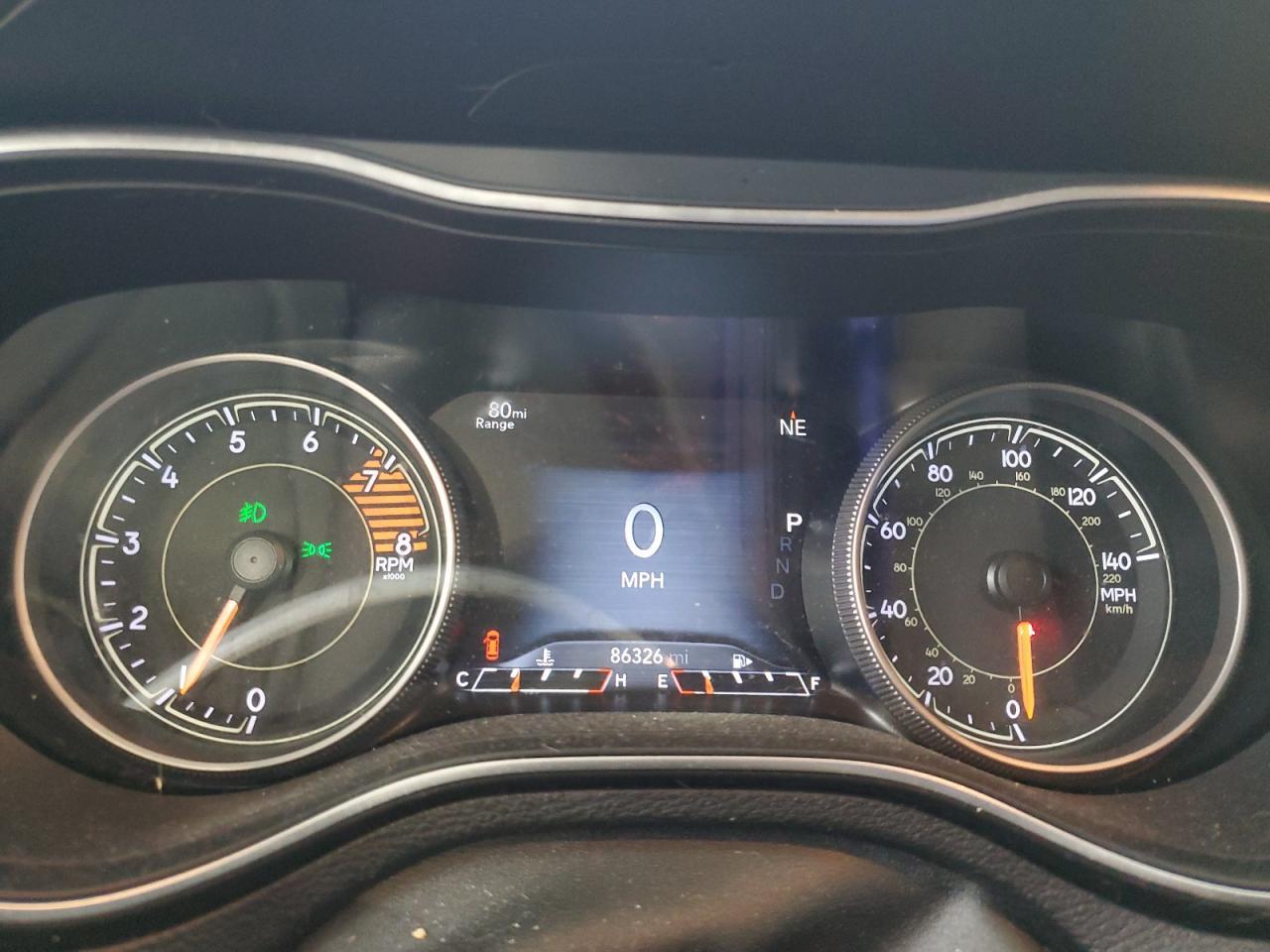 2019 Jeep Cherokee - zdjęcie 9