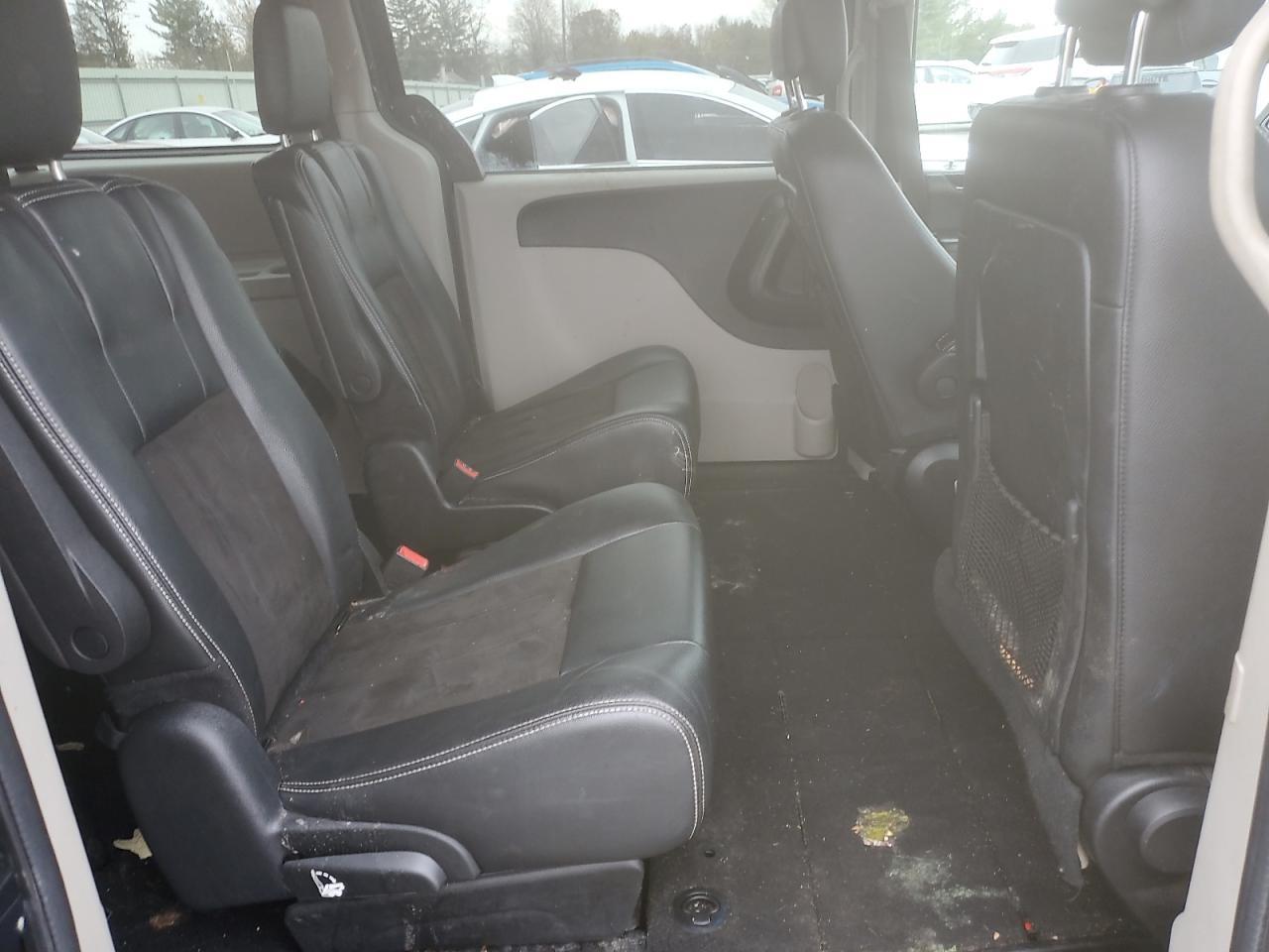 2020 Dodge Caravan - zdjęcie 11