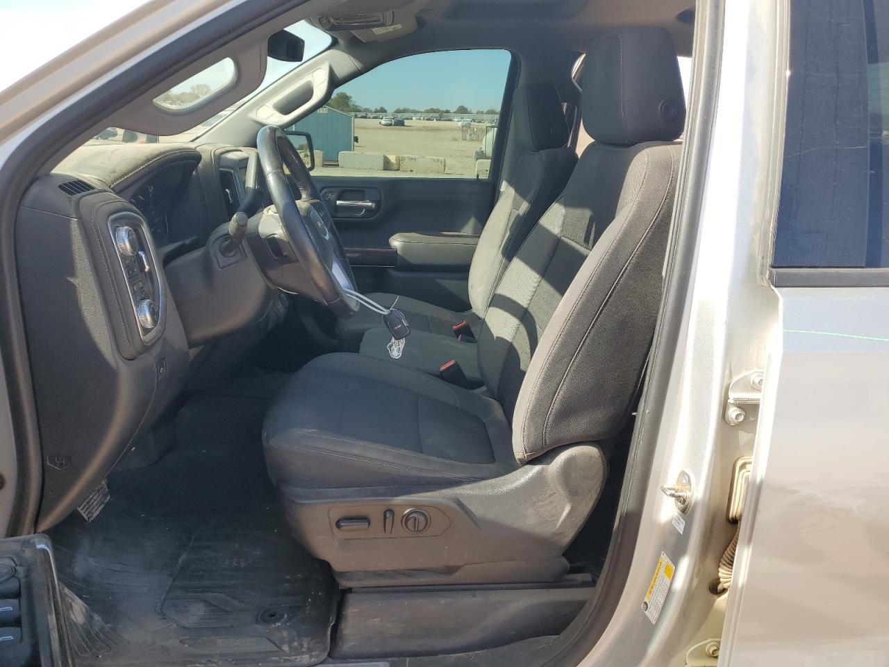 2020 GMC Sierra - zdjęcie 7