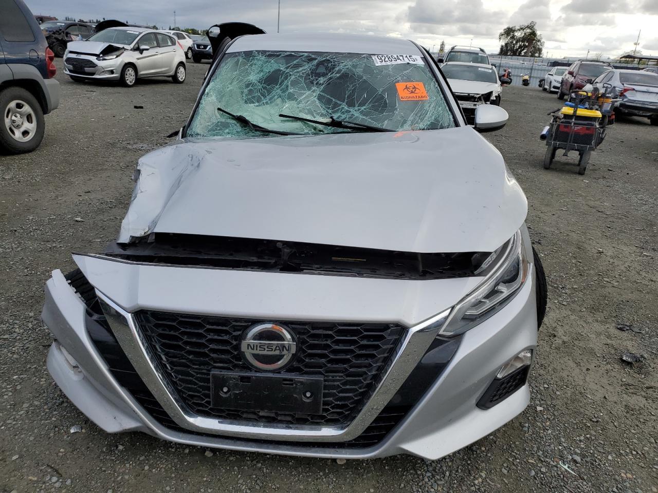 2022 Nissan Altima - zdjęcie 5