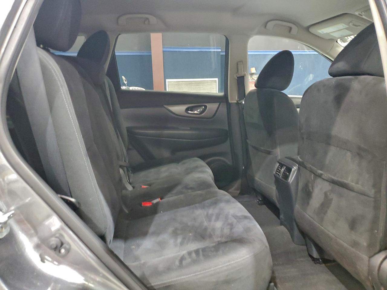 2015 Nissan Rogue - zdjęcie 11