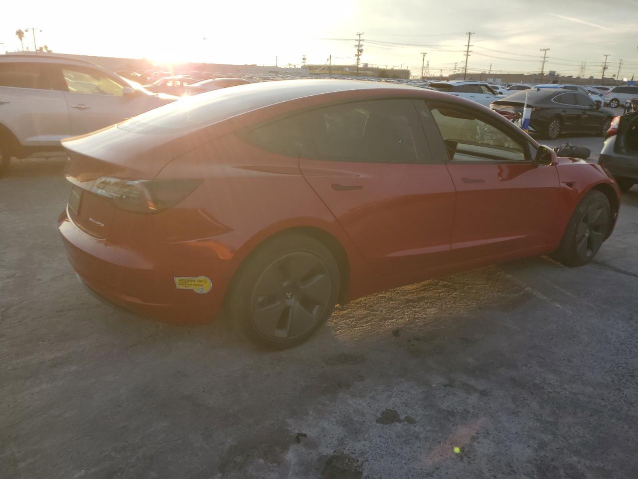 2022 Tesla Model 3 - zdjęcie 3