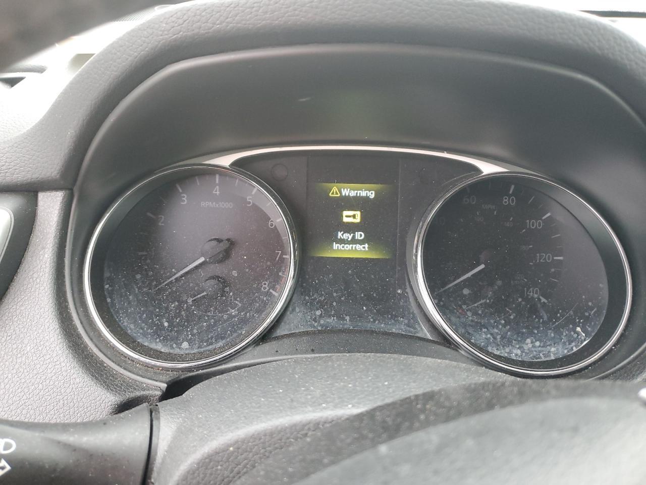 2016 Nissan Rogue - zdjęcie 9