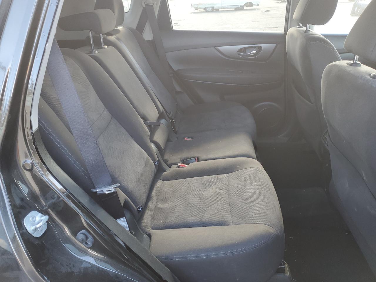 2016 Nissan Rogue - zdjęcie 11