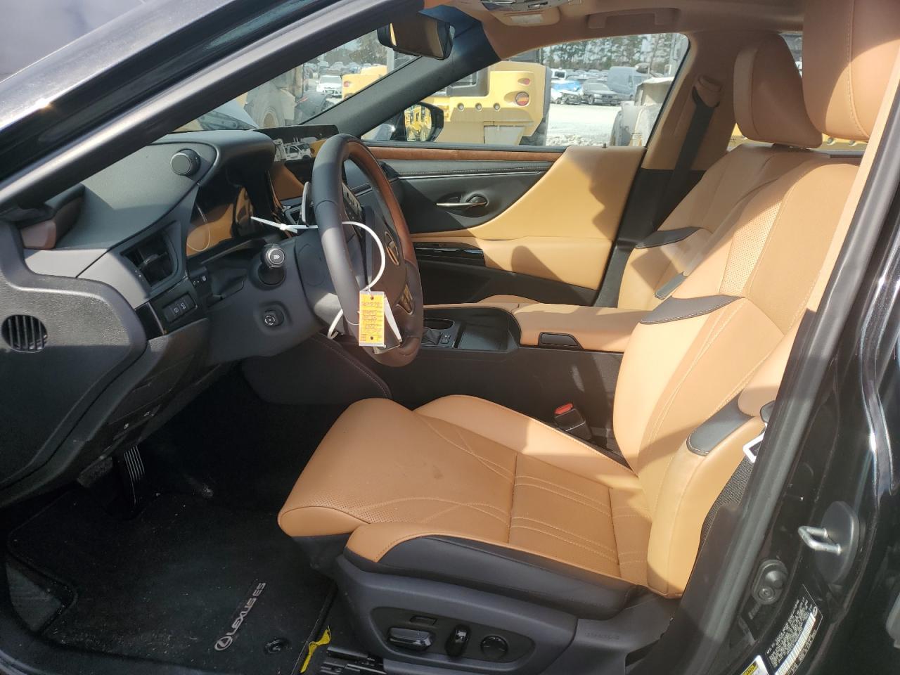 2024 Lexus ES - zdjęcie 7