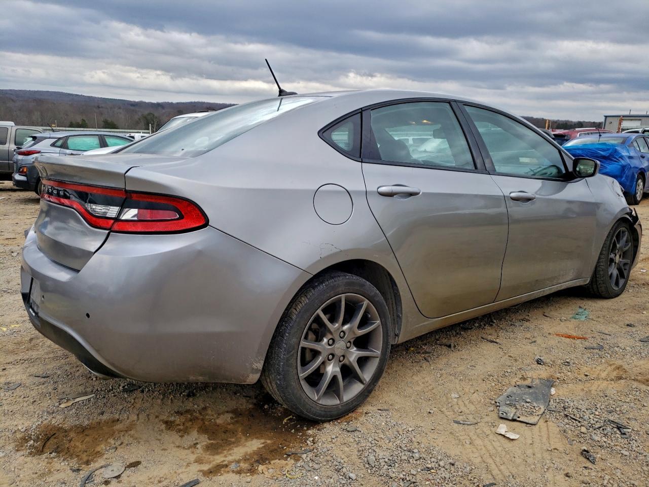 2015 Dodge Dart - zdjęcie 3