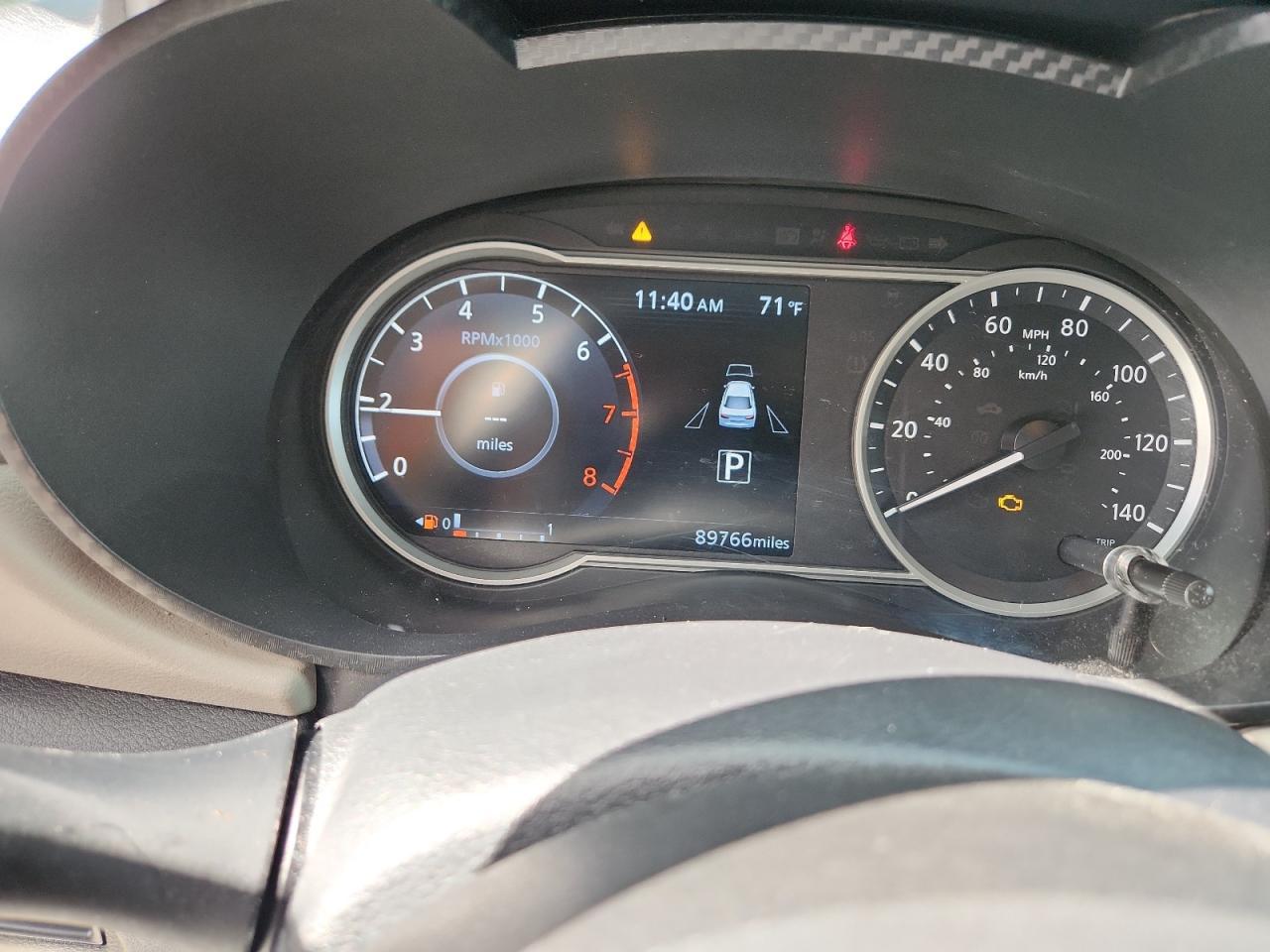 2021 Nissan Versa Sv - zdjęcie 9