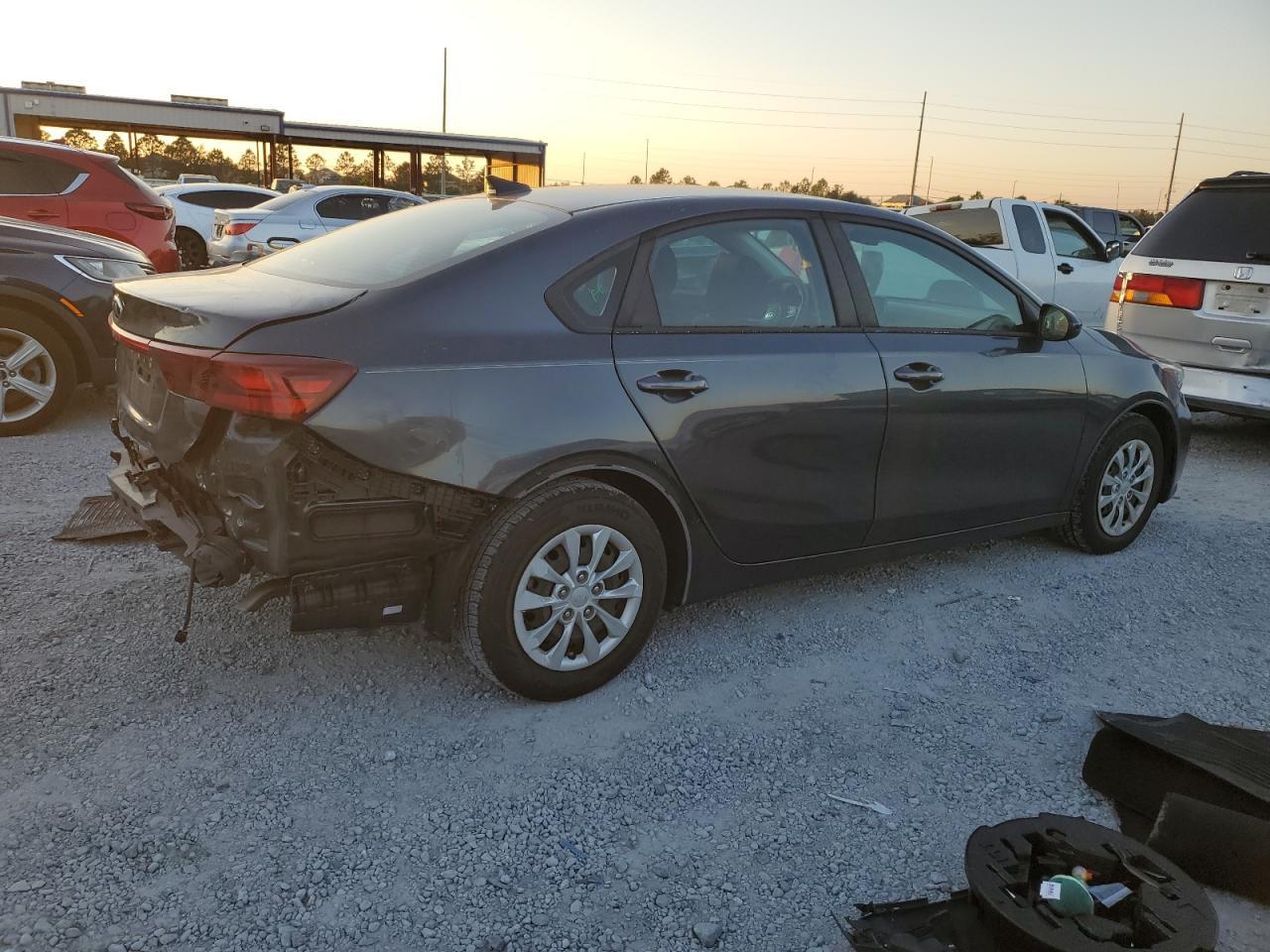 2019 Kia Forte - zdjęcie 3