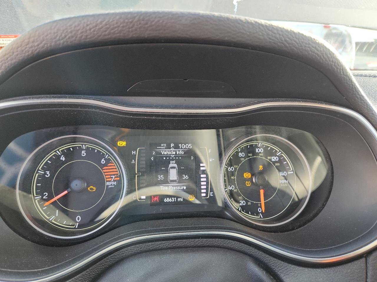 2019 Jeep Cherokee - zdjęcie 9