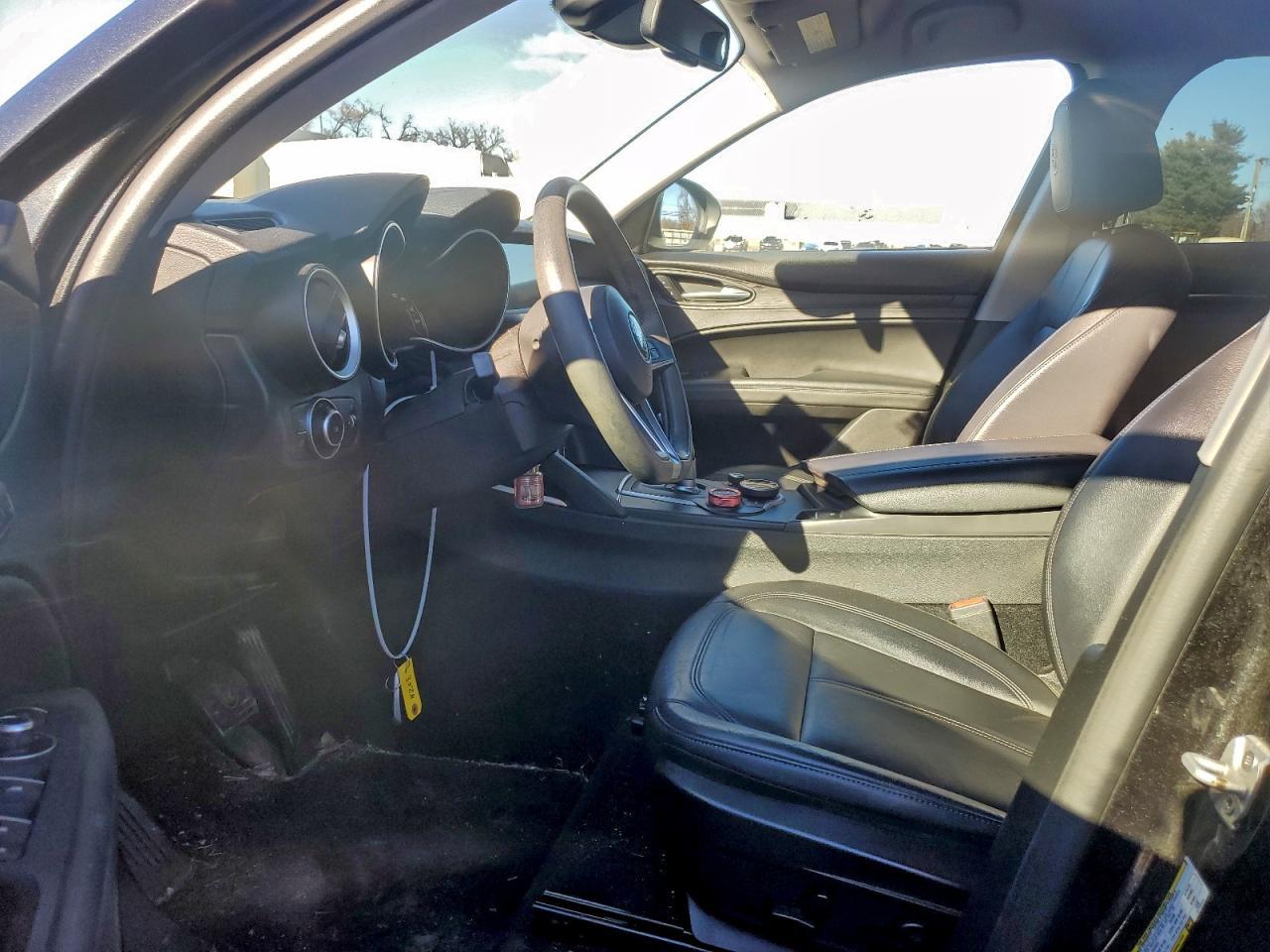2018 Alfa Romeo Stelvio - zdjęcie 7
