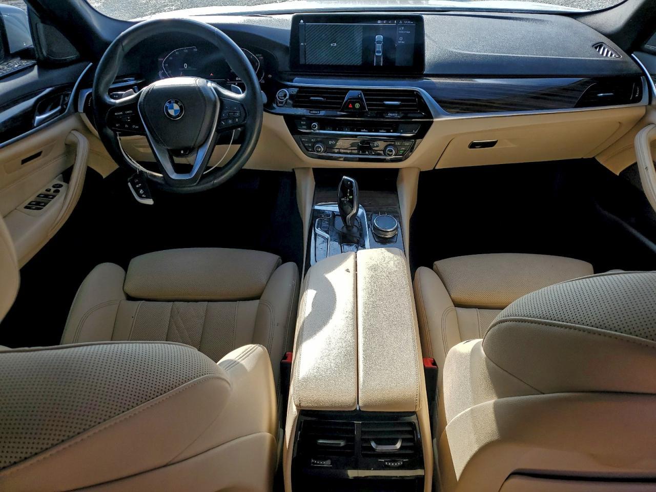2023 BMW 530 Xi - zdjęcie 8