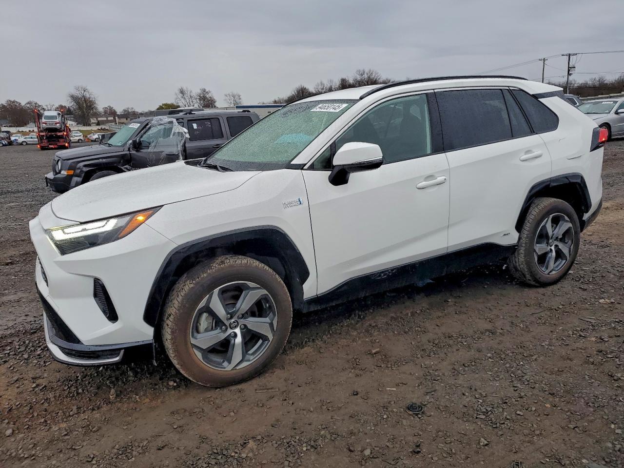 2023 Toyota RAV 4 - zdjęcie główne