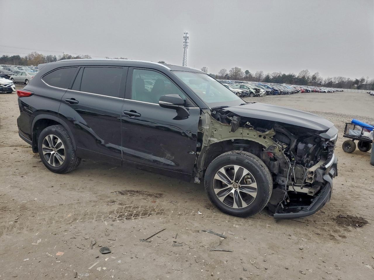 2021 Toyota Highlander Xle - zdjęcie 4