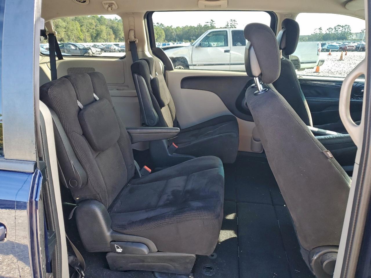 2014 Dodge Grand Caravan Se - zdjęcie 11