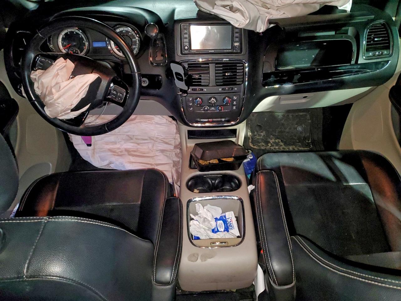 2018 Dodge Caravan - zdjęcie 8