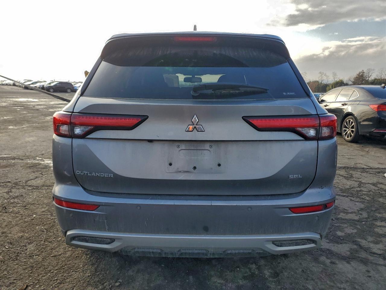 2022 Mitsubishi Outlander Sel - zdjęcie 6