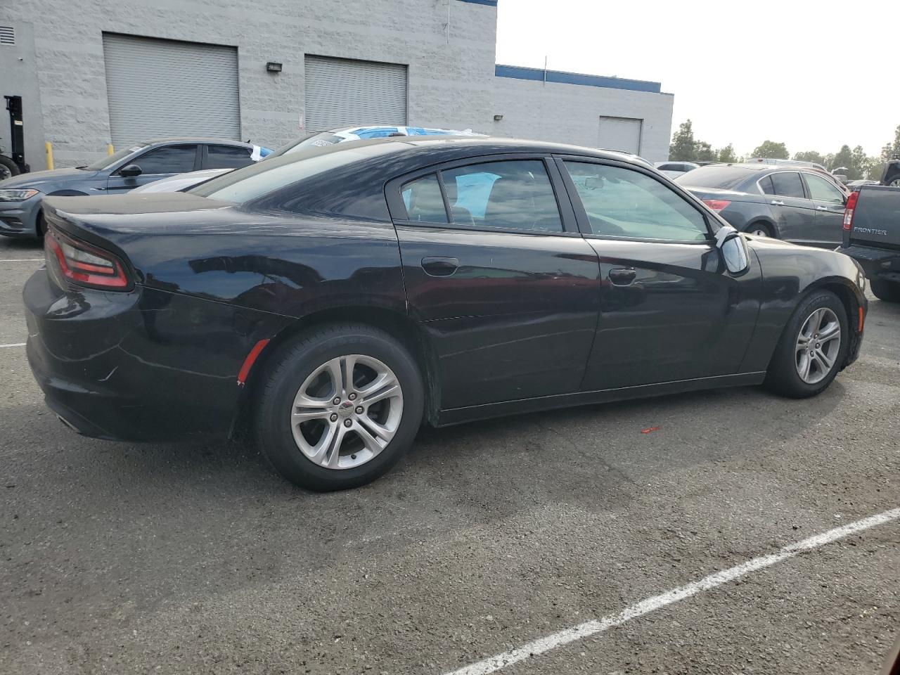 2019 Dodge Charger Sxt - zdjęcie 3