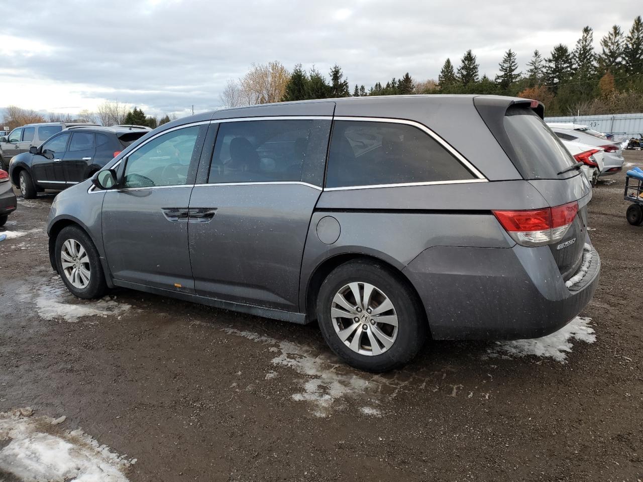 2016 Honda Odyssey - zdjęcie 2