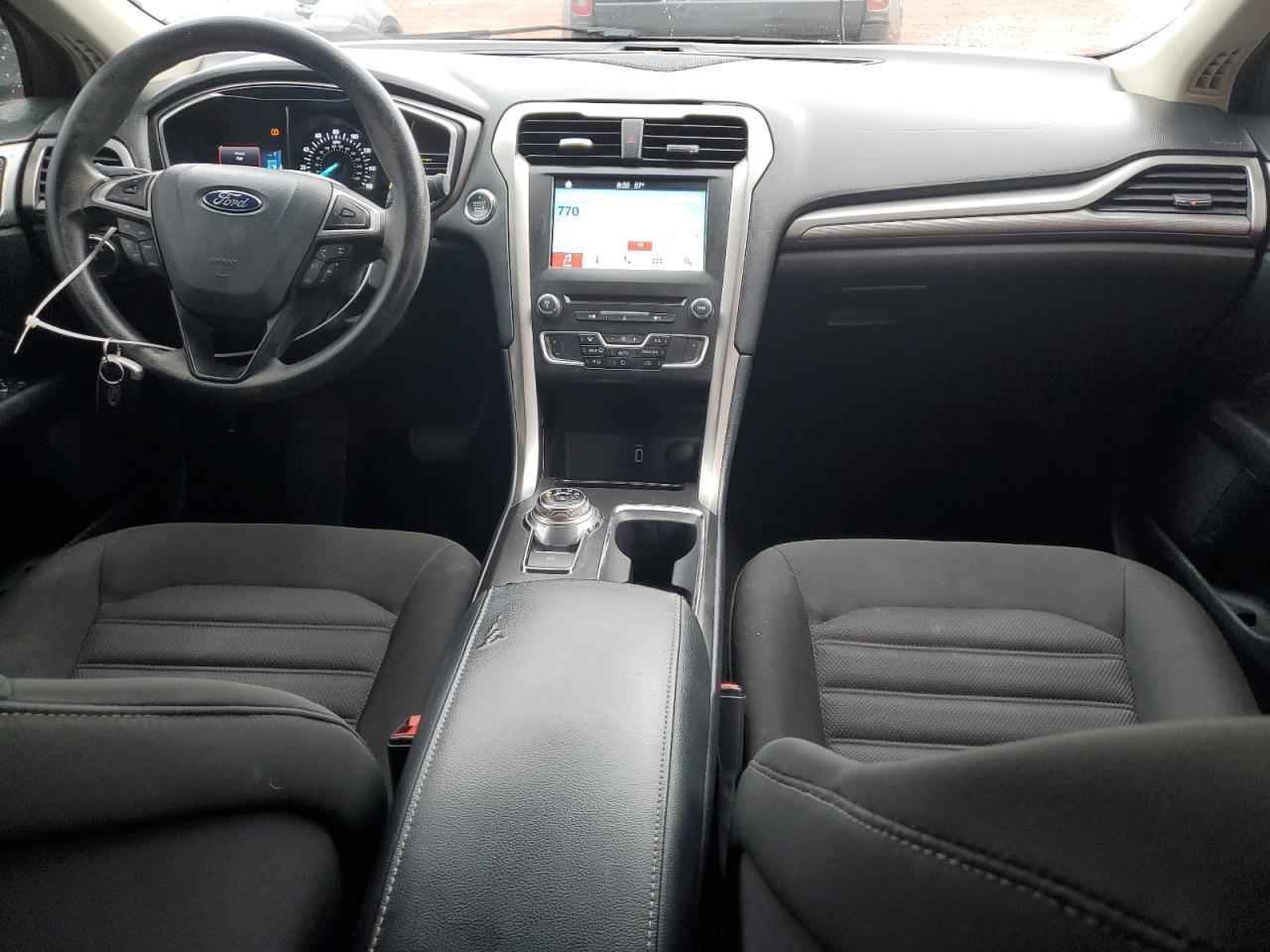 2017 Ford Fusion Se - zdjęcie 8