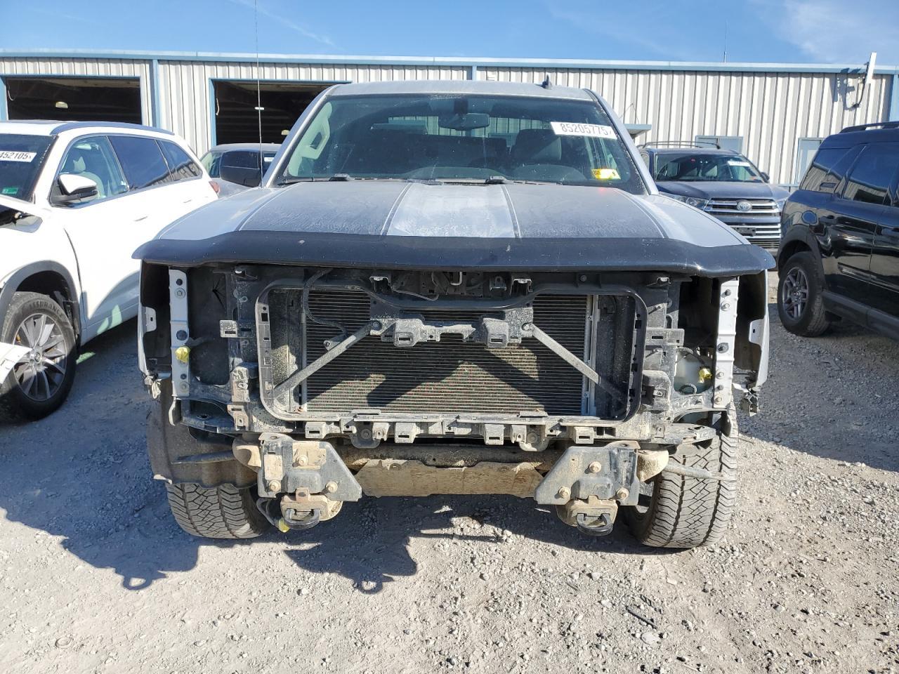 2014 Chevrolet Silverado - zdjęcie 5