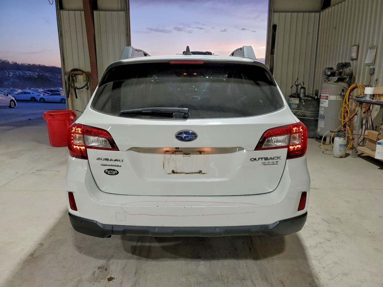 2017 Subaru Outback - zdjęcie 6