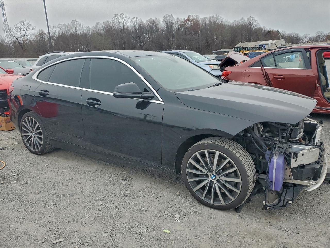 2020 BMW Seria 2 - zdjęcie 4