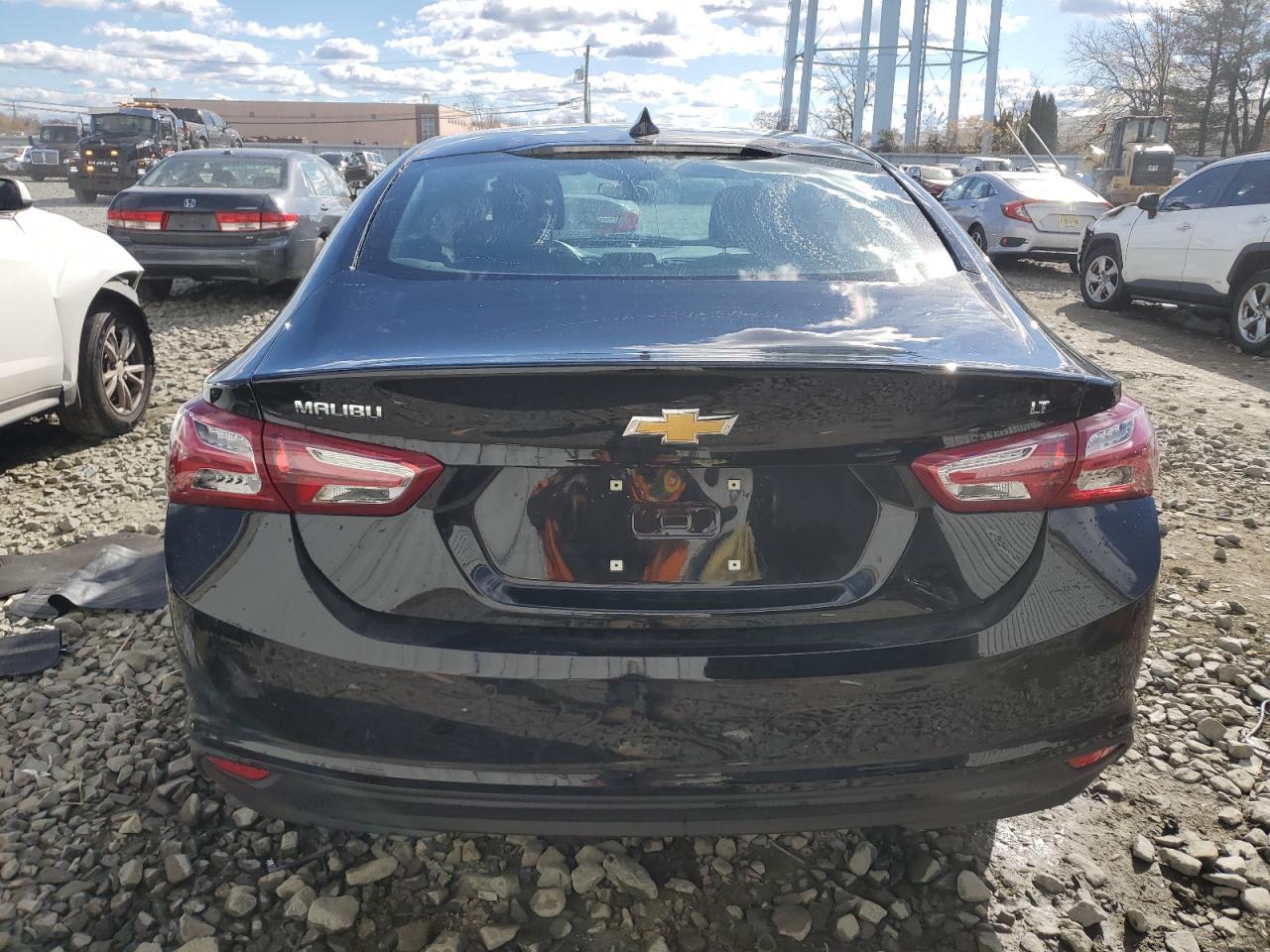 2020 Chevrolet Malibu Lt - zdjęcie 6