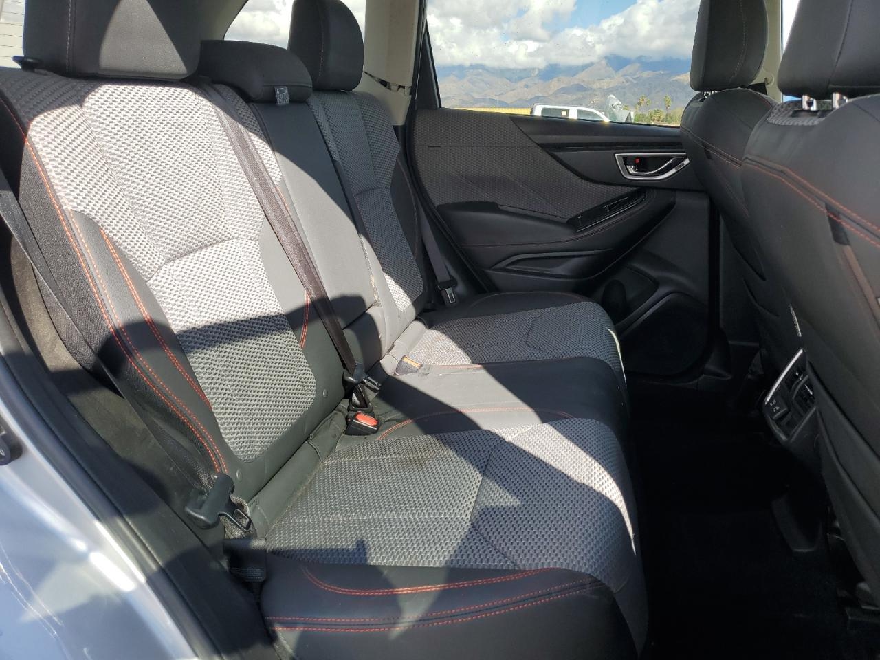 2019 Subaru Forester Sport - zdjęcie 11