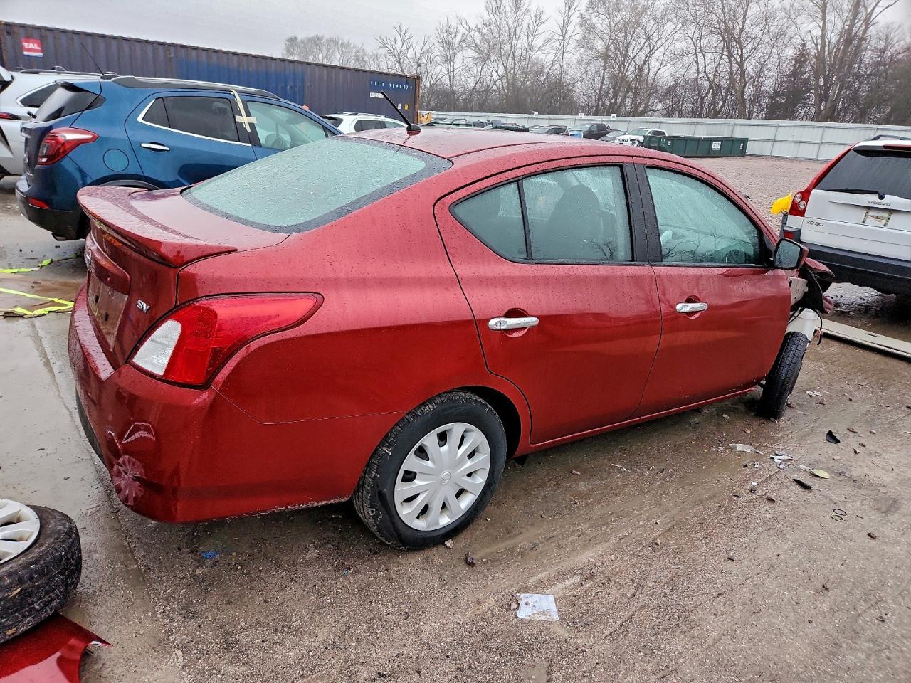 2017 Nissan Versa - zdjęcie 3