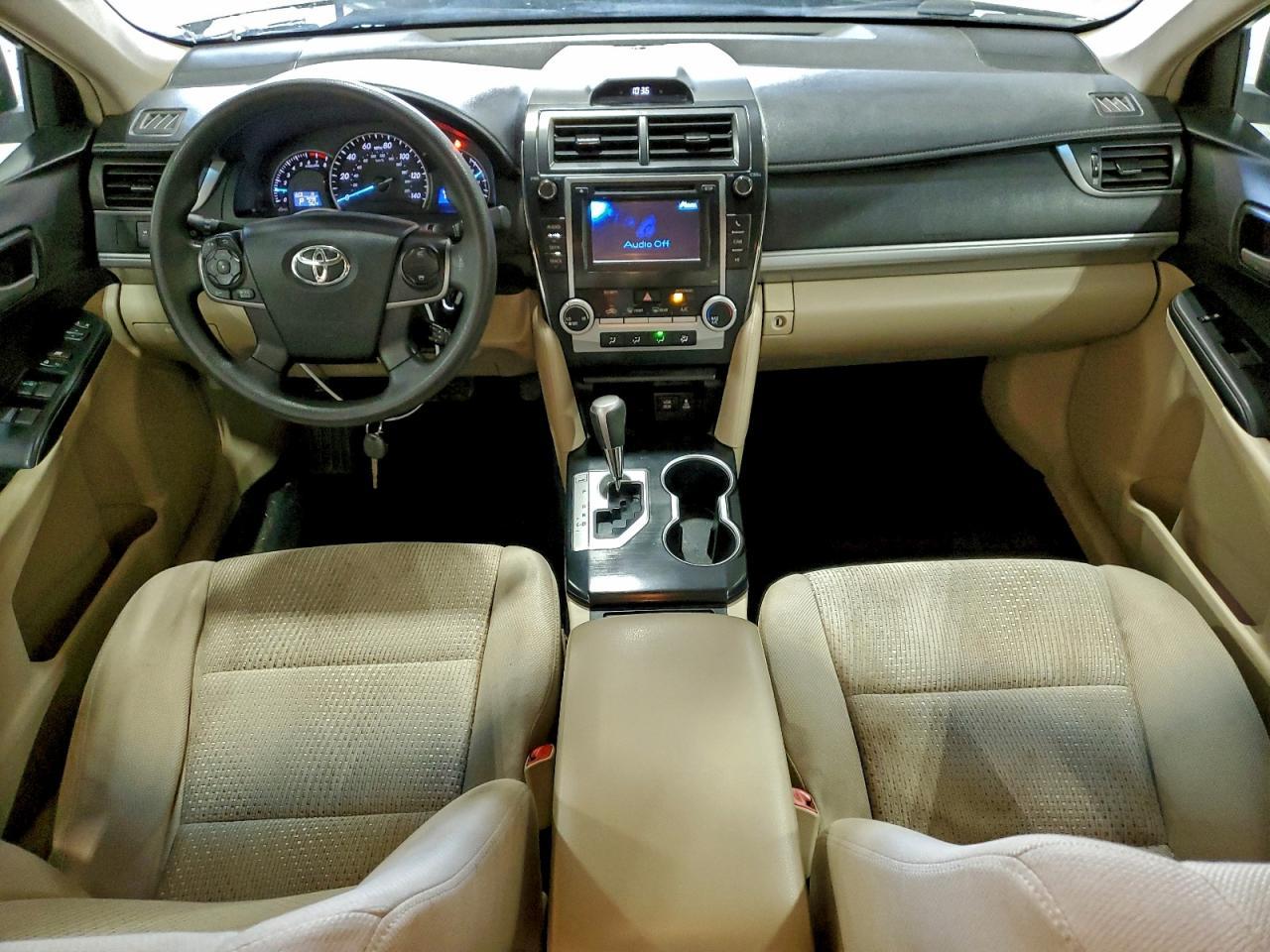 2014 Toyota Camry L - zdjęcie 8