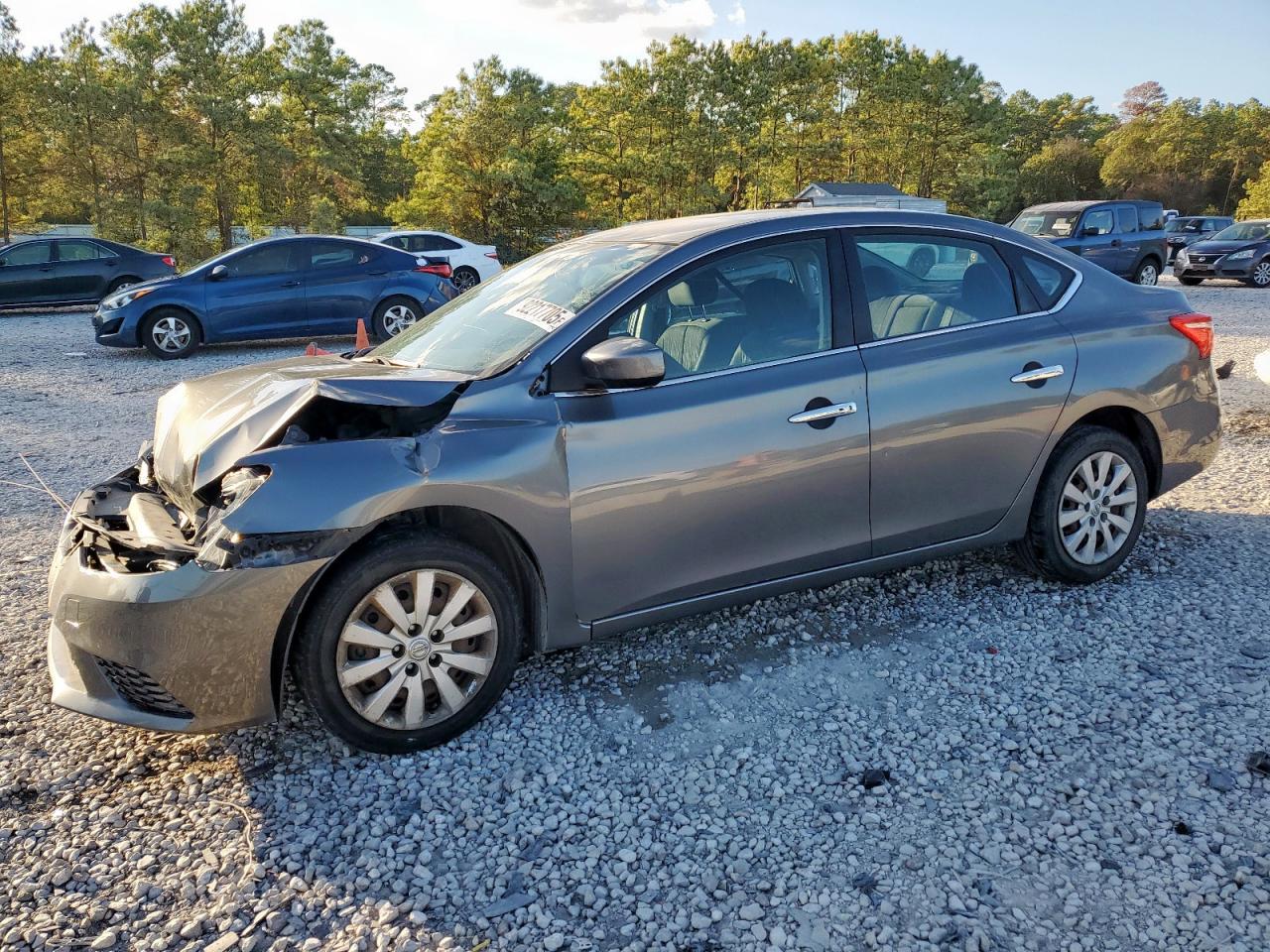 2016 Nissan Sentra S - zdjęcie główne
