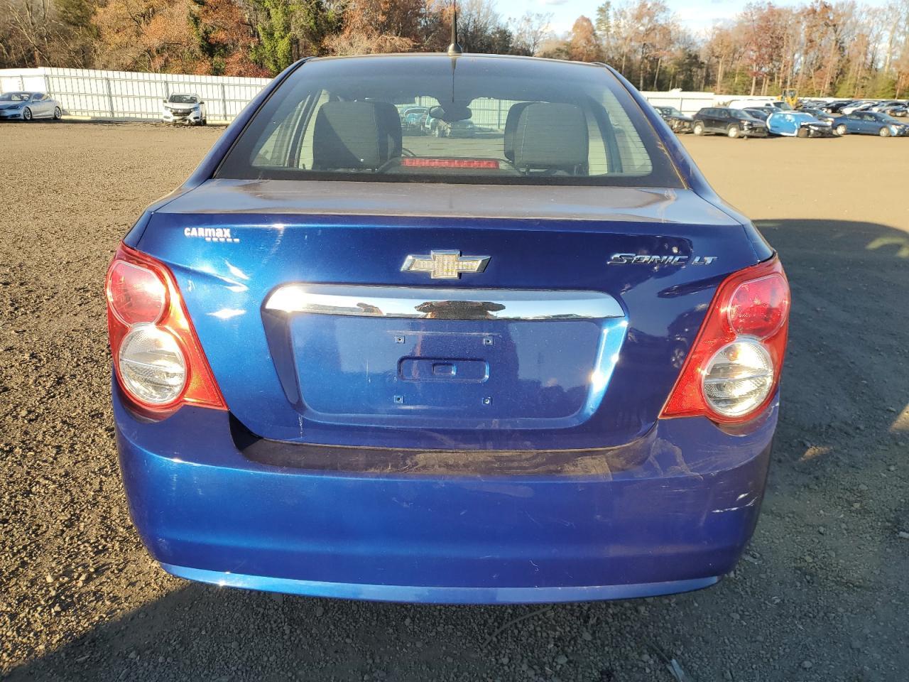 2013 Chevrolet Sonic - zdjęcie 6