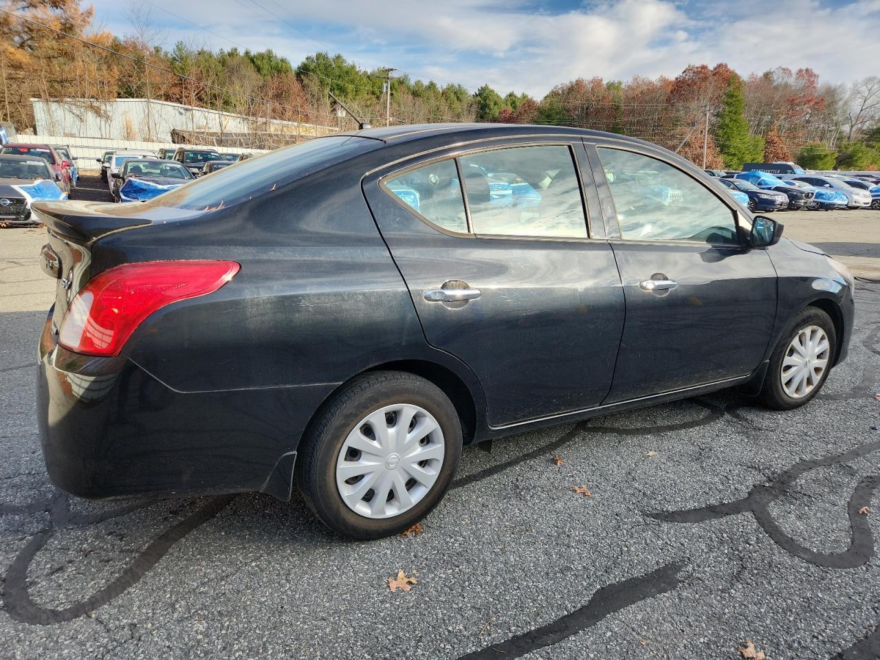 2016 Nissan Versa - zdjęcie 3