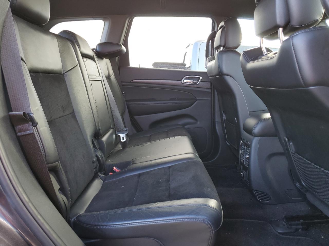 2018 Jeep Grand Cherokee Laredo - zdjęcie 11