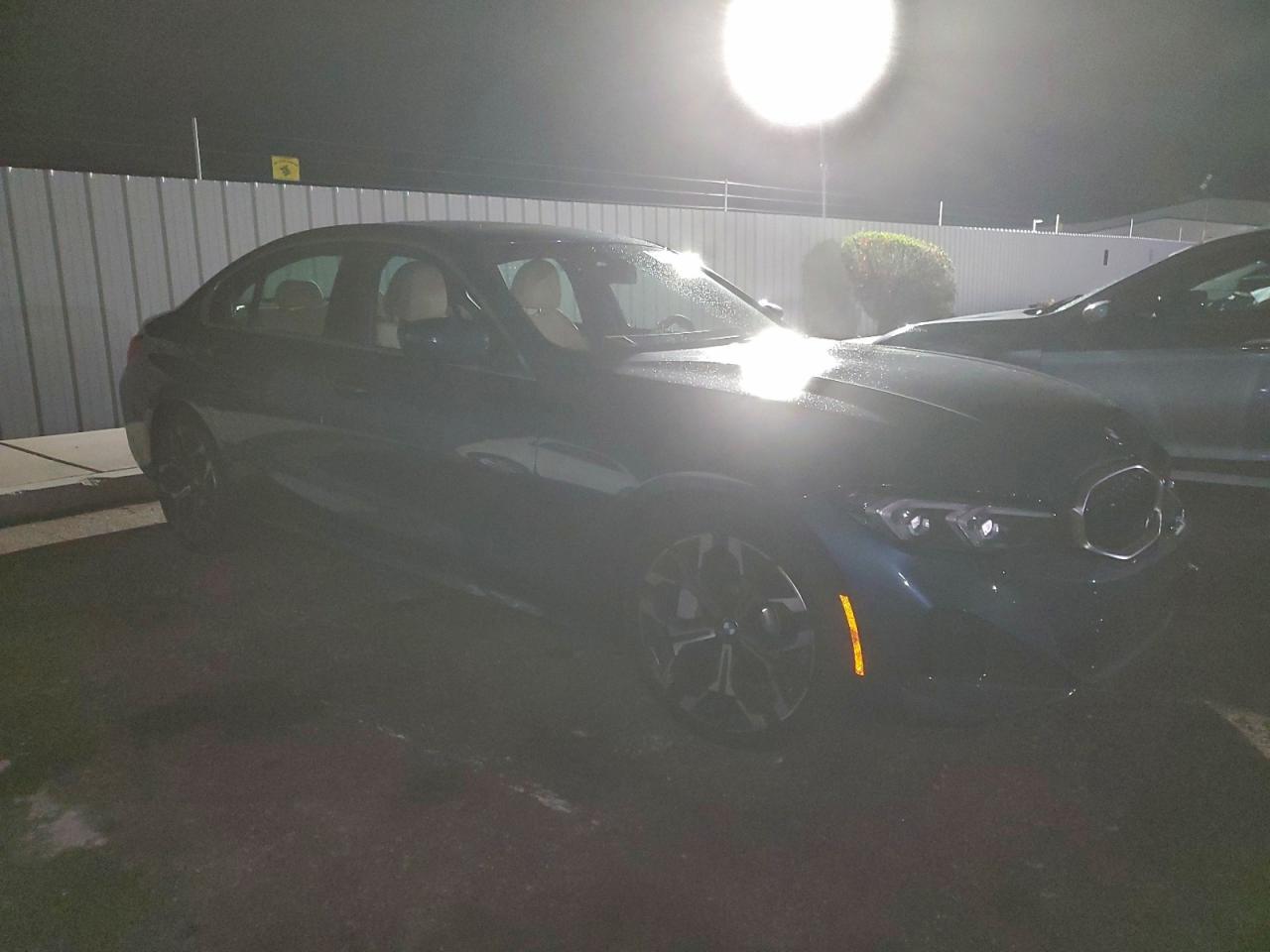 2025 BMW Seria 3 - zdjęcie 4