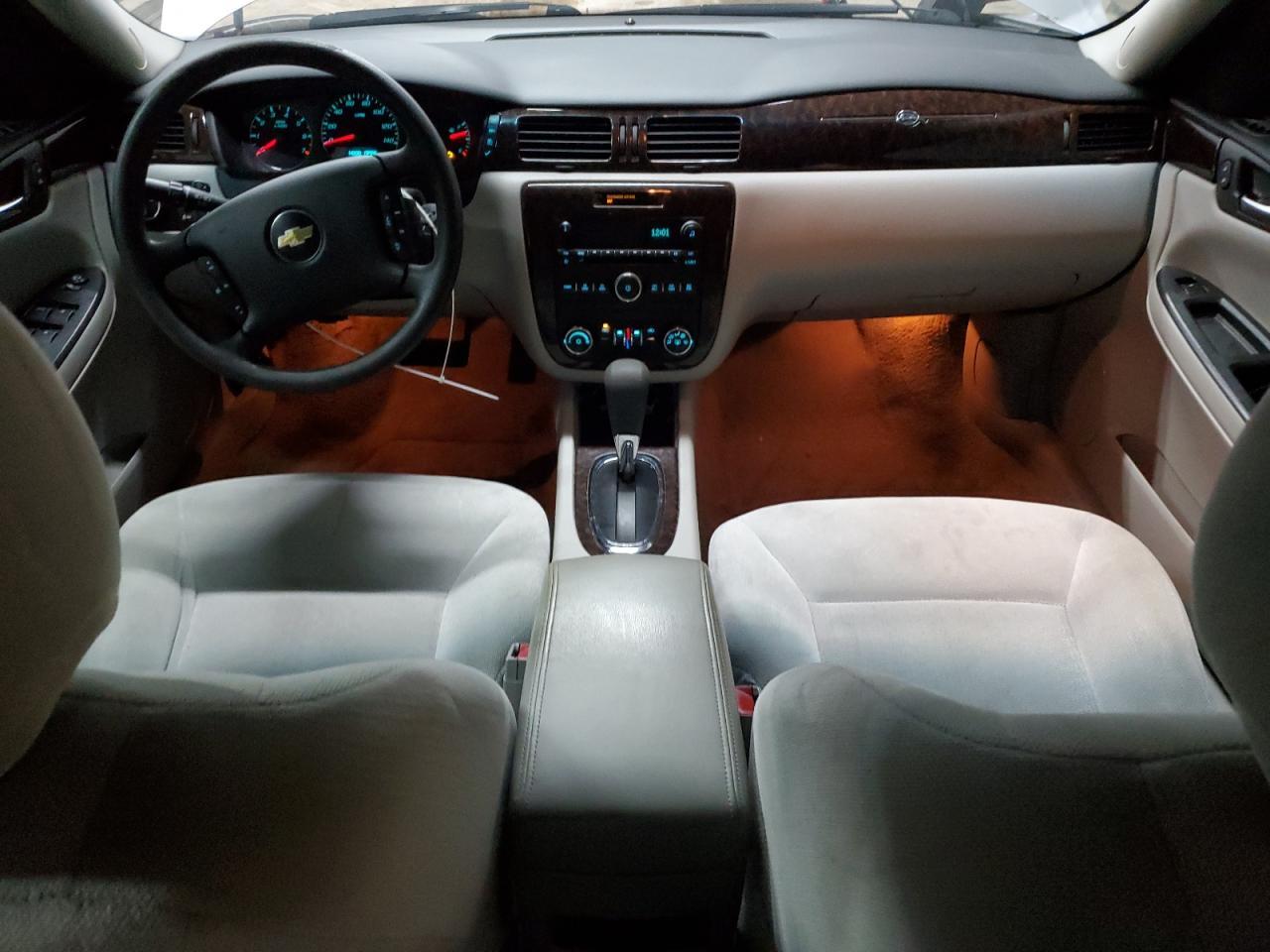 2015 Chevrolet Impala Limited Lt - zdjęcie 8
