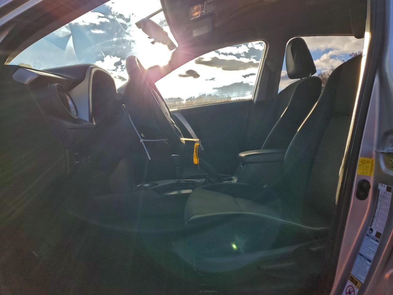 2015 Toyota Rav4 Le - zdjęcie 7