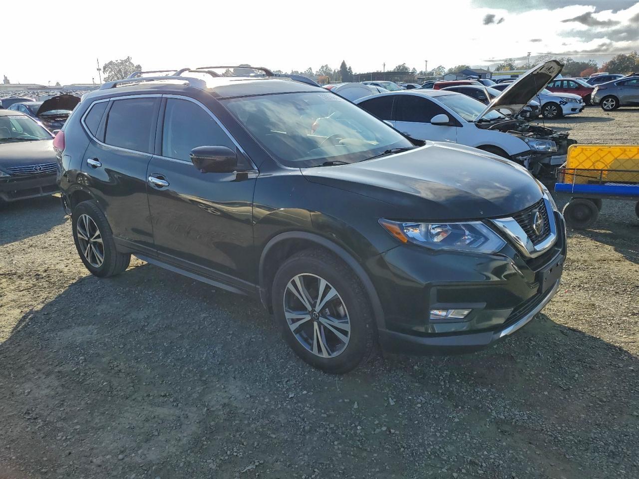 2019 Nissan Rogue - zdjęcie 4