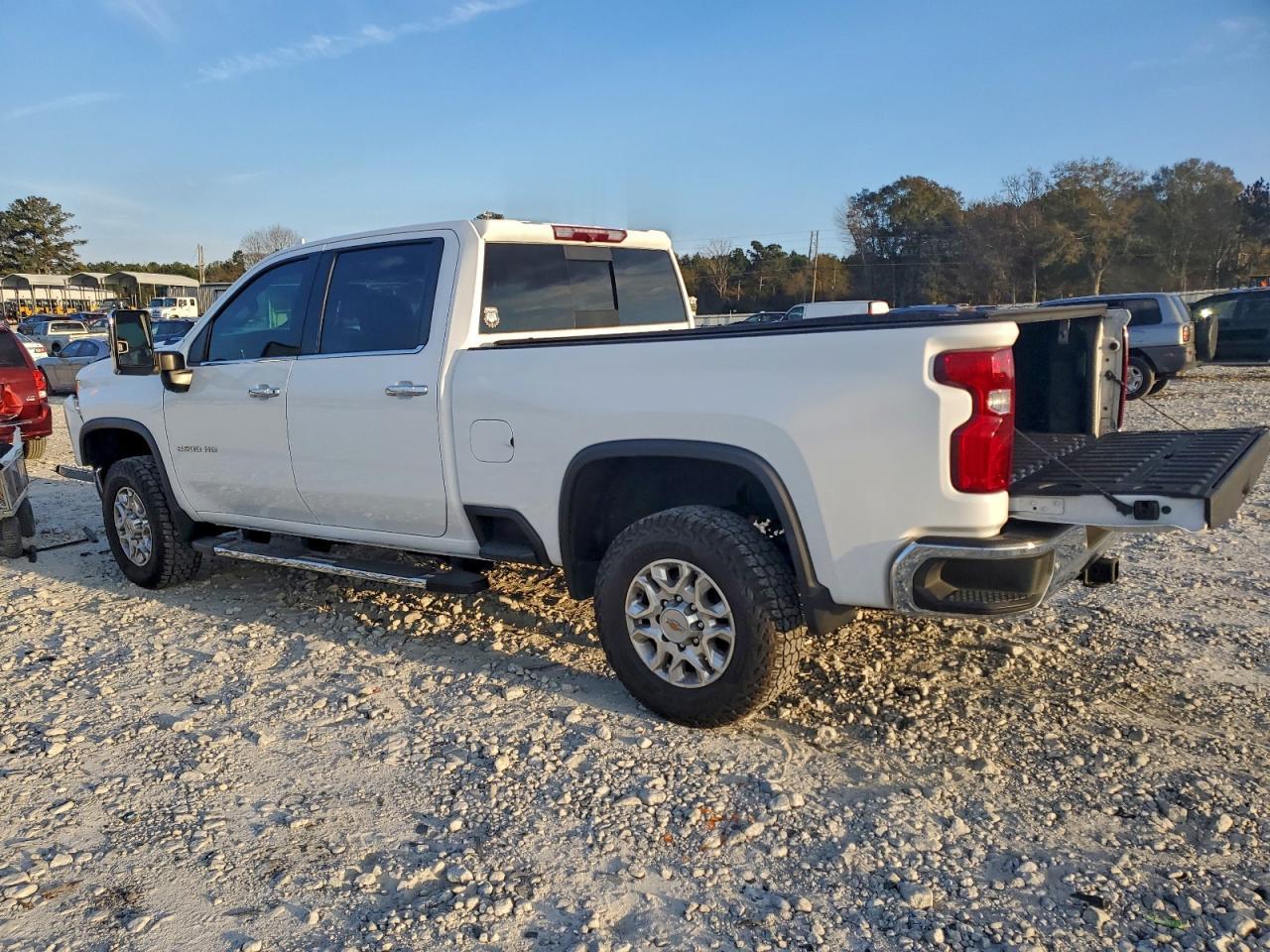 2023 Chevrolet Silverado C2500 Heavy Duty Ltz - zdjęcie 2