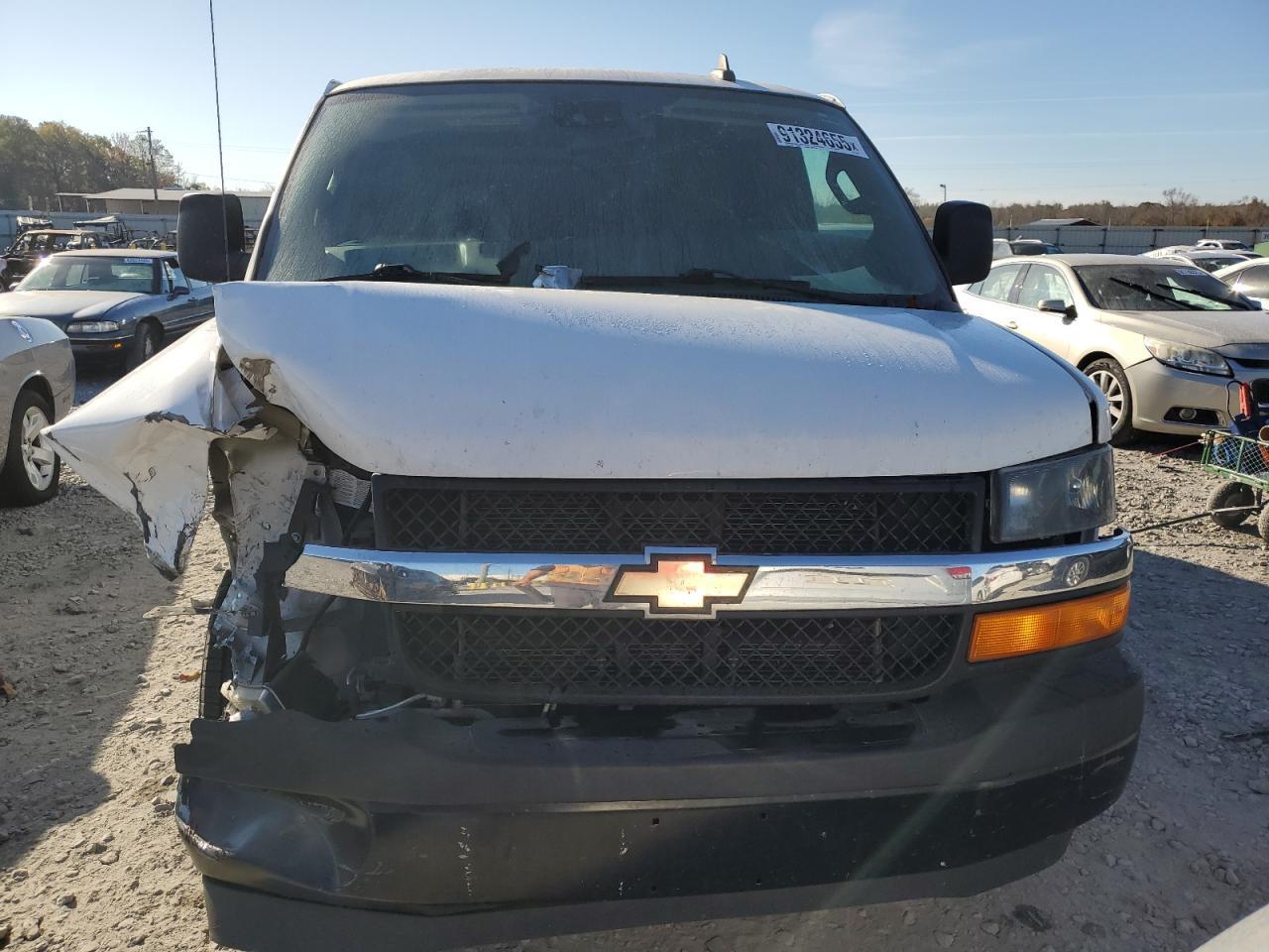 2020 Chevrolet Express G2500 - zdjęcie 5