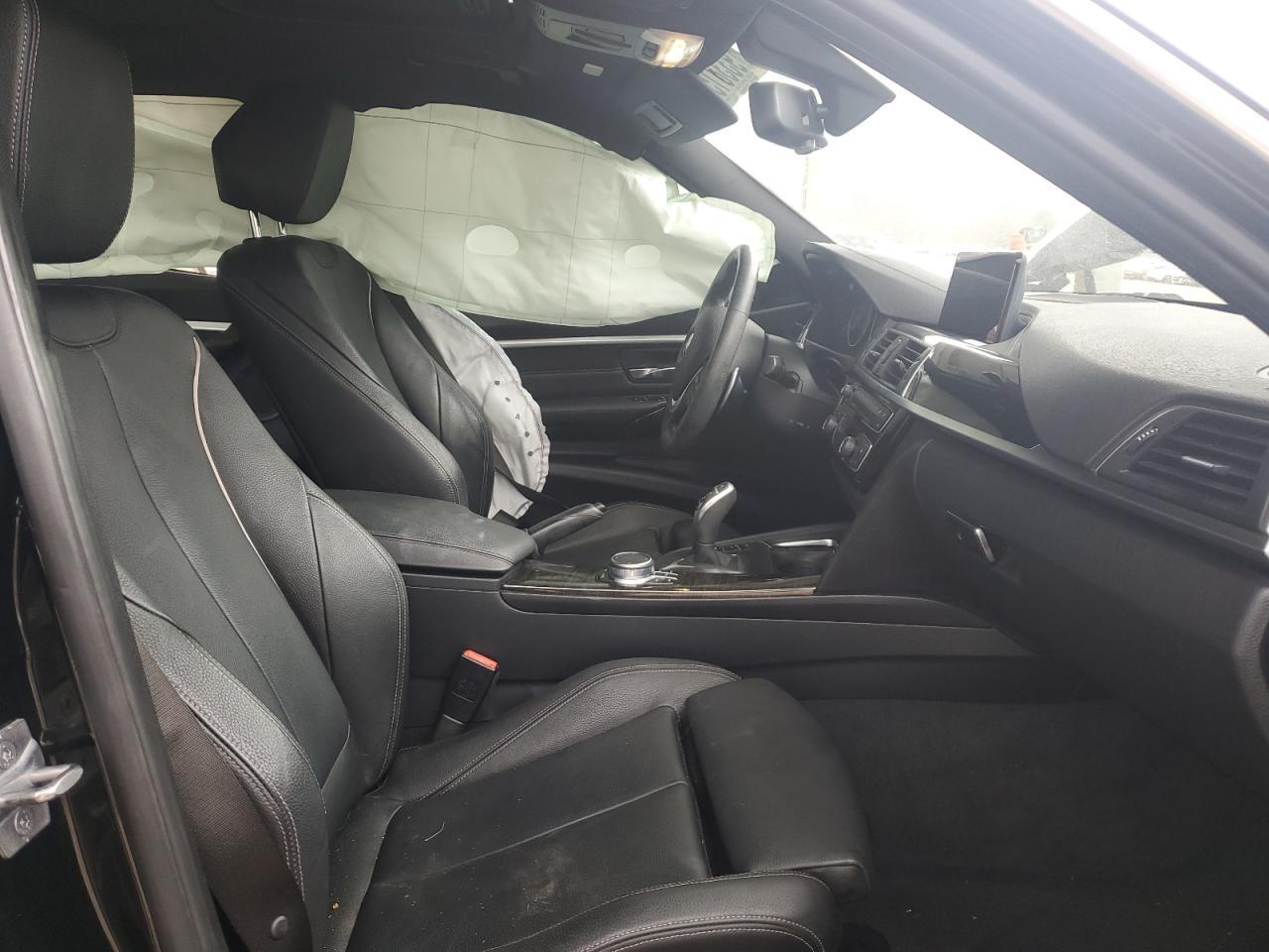 2018 BMW 330 I - zdjęcie 7